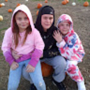 Meet your Posher, Liz